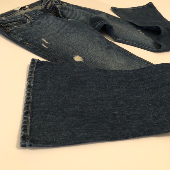 Abercrombie & Fitch Madison Flare Distressed Jeans - Picture 6 of 7